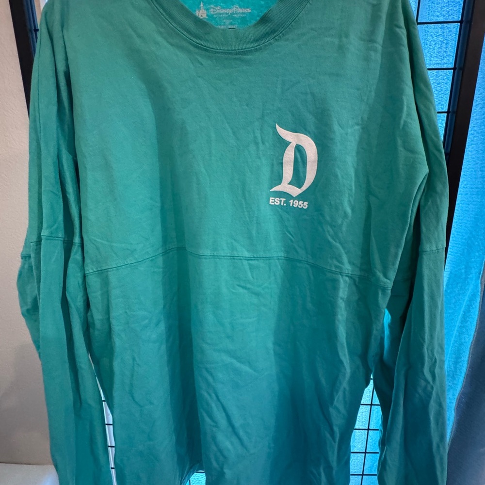 Disney Parks Teal Spirit Jersey size XL NWOT Disneyland